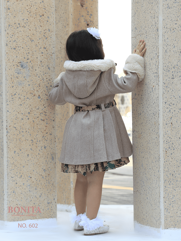 Winter dress with a beautiful blouse and jacket (602)